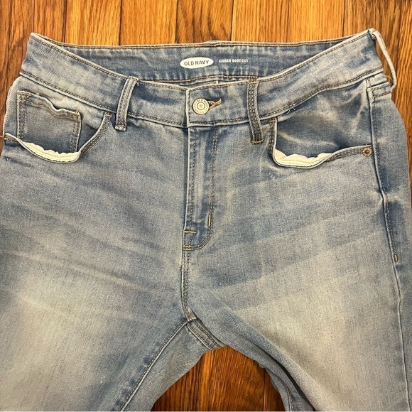 Old Navy Mid Rise Kick Bootcut Jean Light Maple Wash - Picture 4 of 11